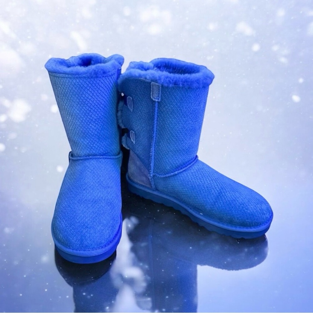 💕UGG Bailey Bow Short Boots • 8" Shaft • Vibrant Blue • 7 US / 38 EU